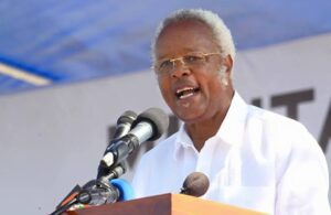 WASIFU wa Hayati Edward Ngoyai Lowassa, Edward Lowassa amefariki Dunia, Edward Lowassa afariki, historia ya Edward Ngoyai Lowassa, historia ya Edward Ngoyai Lowassa Waziri Mkuu Mstaafu wa Jamhuri ya Muungano wa Tanzania.