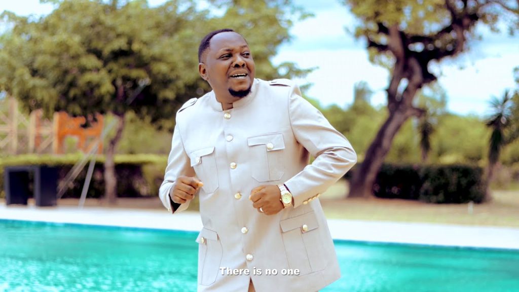 NEW VIDEO | Christopher Mwahangila – Hakuna Download Mp4