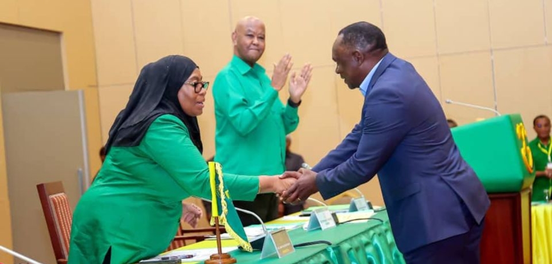 MCHUNGAJI Peter Msigwa Ajiunga na CCM June 30-2024